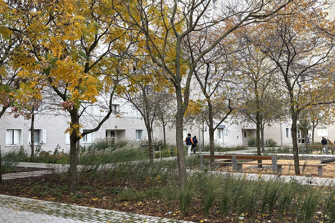 residentialisation,paysage,résidence sociale,aménagement espace exterieur,nouveaux usages,securisation,circulation,Maitrise d'oeuvre,espaces publics