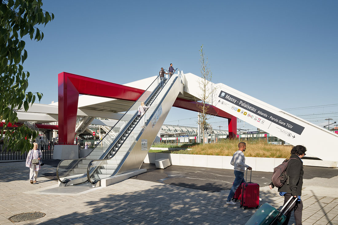 New construction,engineering structure,station,massy,bus station
